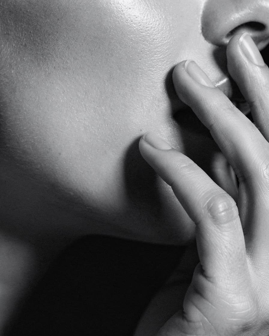 Fotografía editorial en blanco y negro
