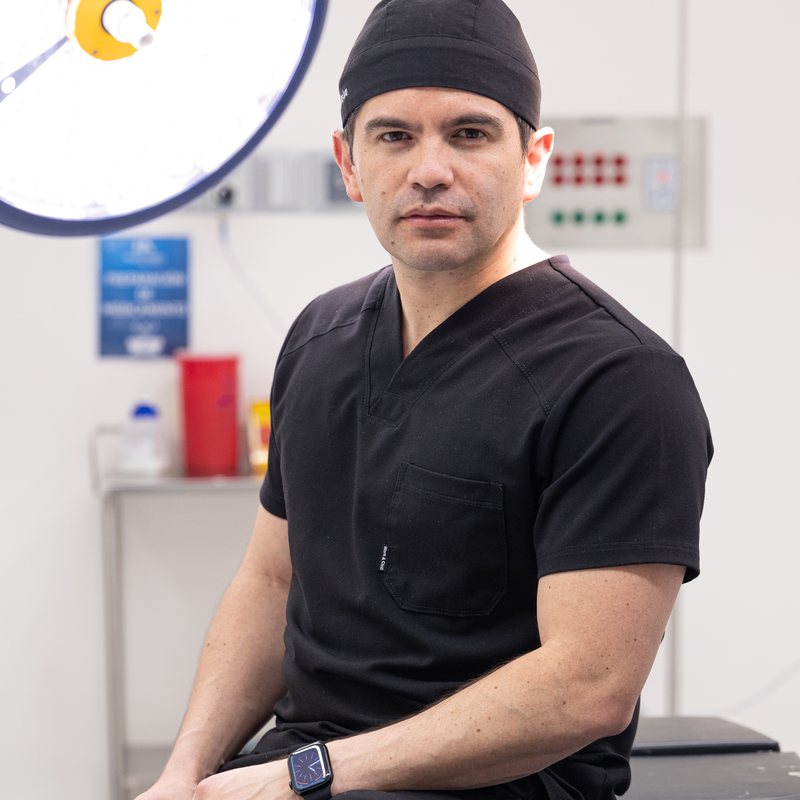 Dr. Luciano Ríos Lara